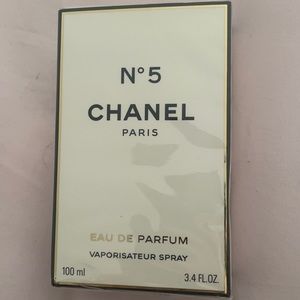No 5 parfum New never opened